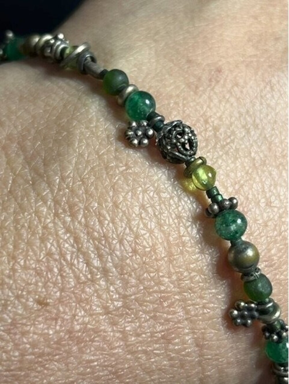 B6535 Artisan Beaded Bracelet Sterling Silver peridot flower charm Filigree 7.5"